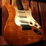 Fender Custom Shop Artisan Rose Myrtle Stratocaster