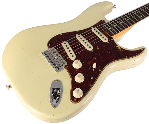 Fender Custom Shop Postmodern Strat Journeyman Relic W/ Cc Hardware, Aged Vintage White - Humbucker Music